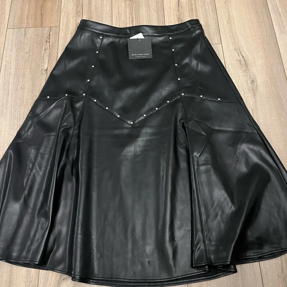 Marc New York Black Faux Leather Midi Skirt with Stud Details Size: Medium - Picture 7 of 9